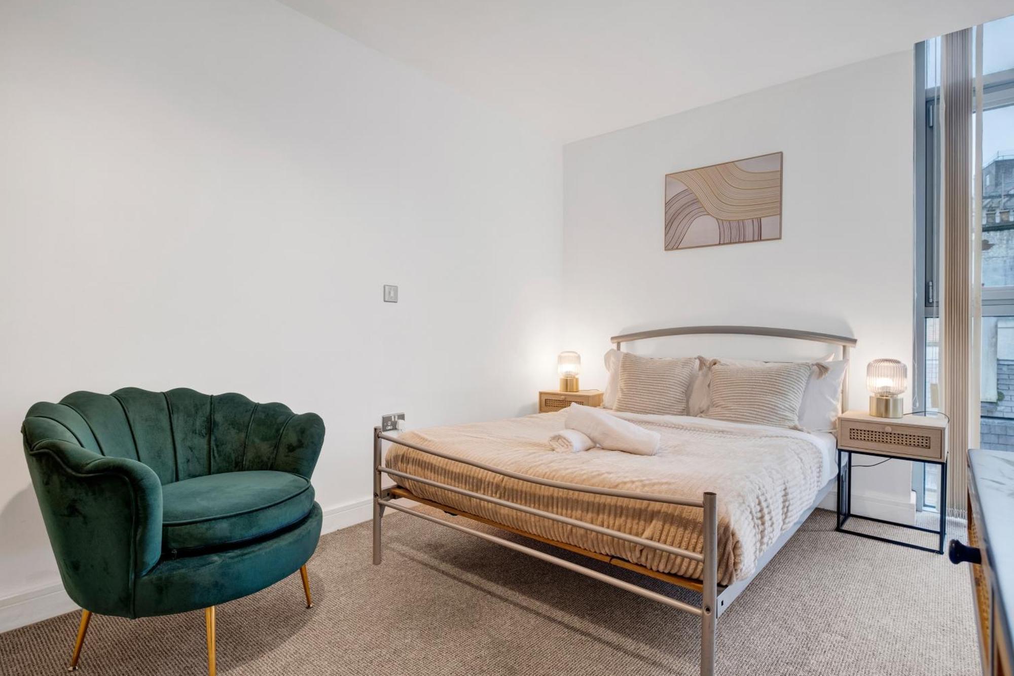 Ultra Stylish 2 Bedroom Apt Centrally Located Μπέρμιγχαμ Εξωτερικό φωτογραφία