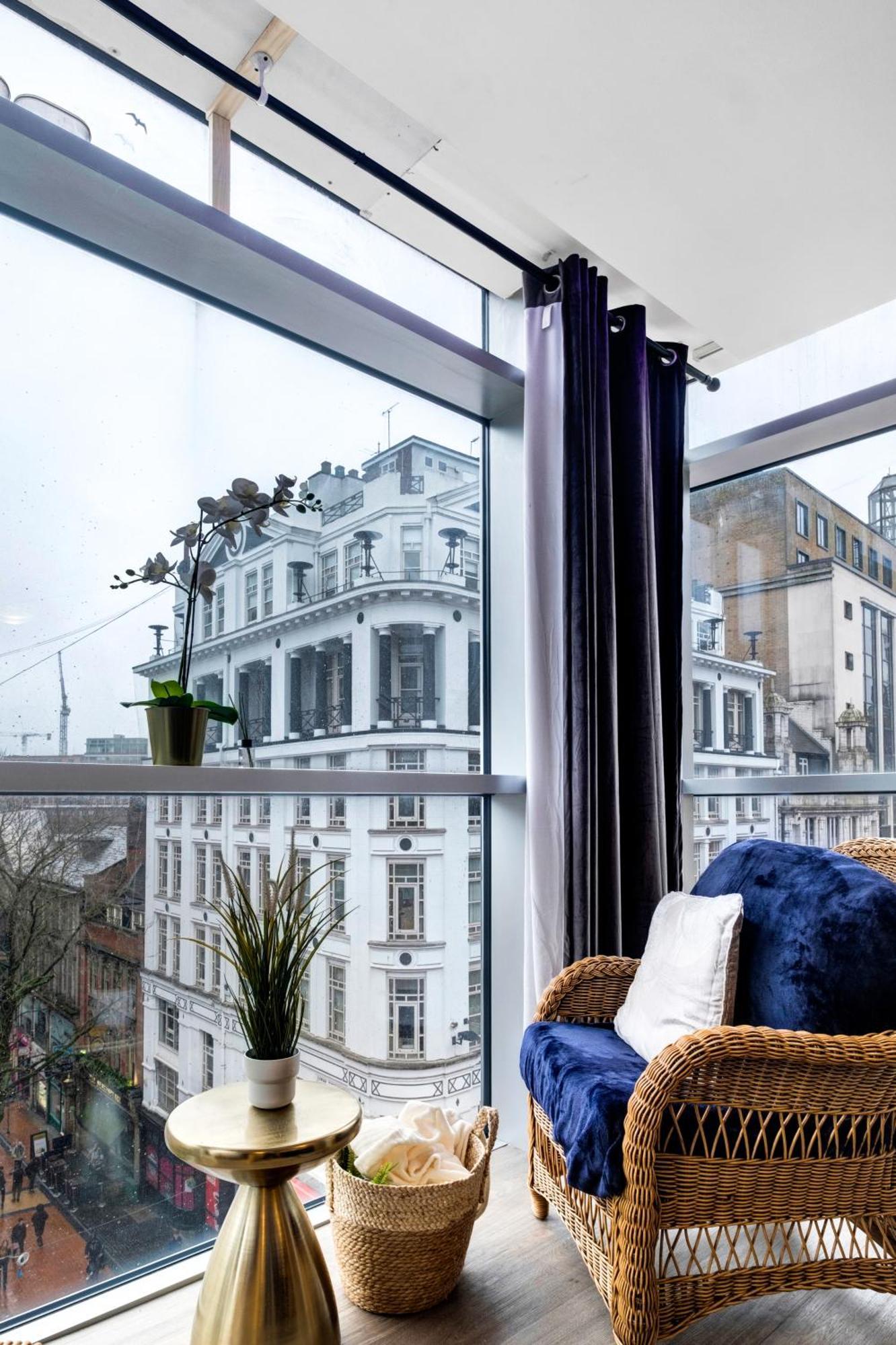 Ultra Stylish 2 Bedroom Apt Centrally Located Μπέρμιγχαμ Εξωτερικό φωτογραφία