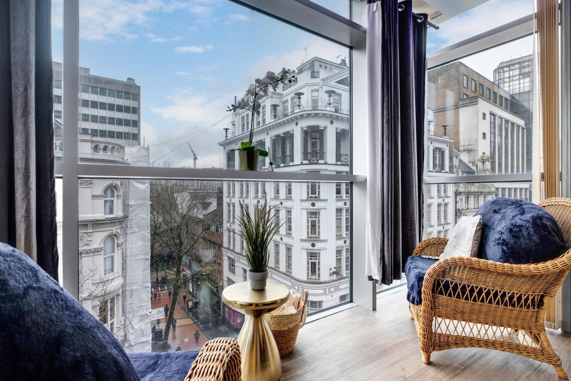 Ultra Stylish 2 Bedroom Apt Centrally Located Μπέρμιγχαμ Εξωτερικό φωτογραφία
