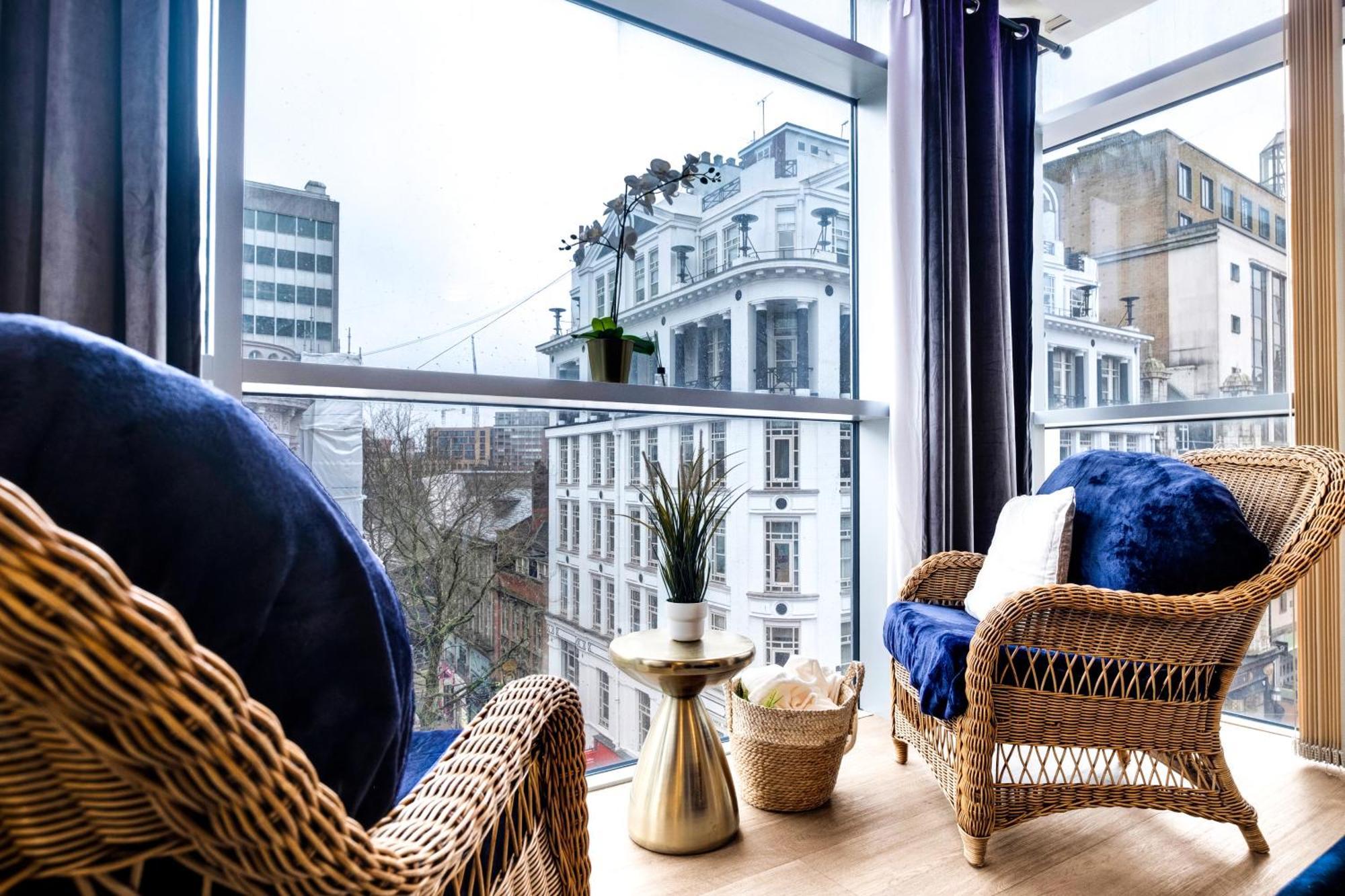 Ultra Stylish 2 Bedroom Apt Centrally Located Μπέρμιγχαμ Εξωτερικό φωτογραφία